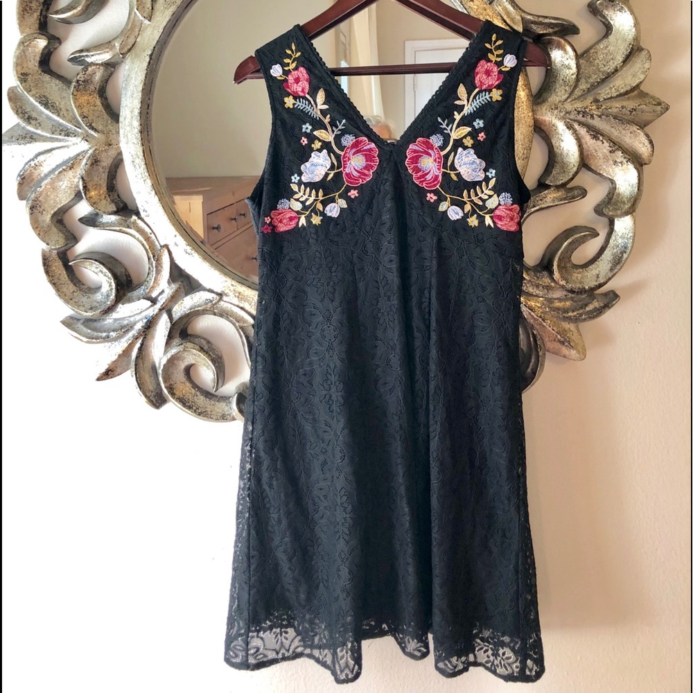 Black lace dress